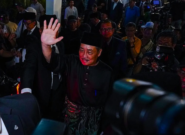 Hajiji sworn in for second term as Sabah chief minister