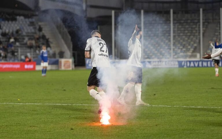 Bastia to sanction fans after flare hits Red Star player